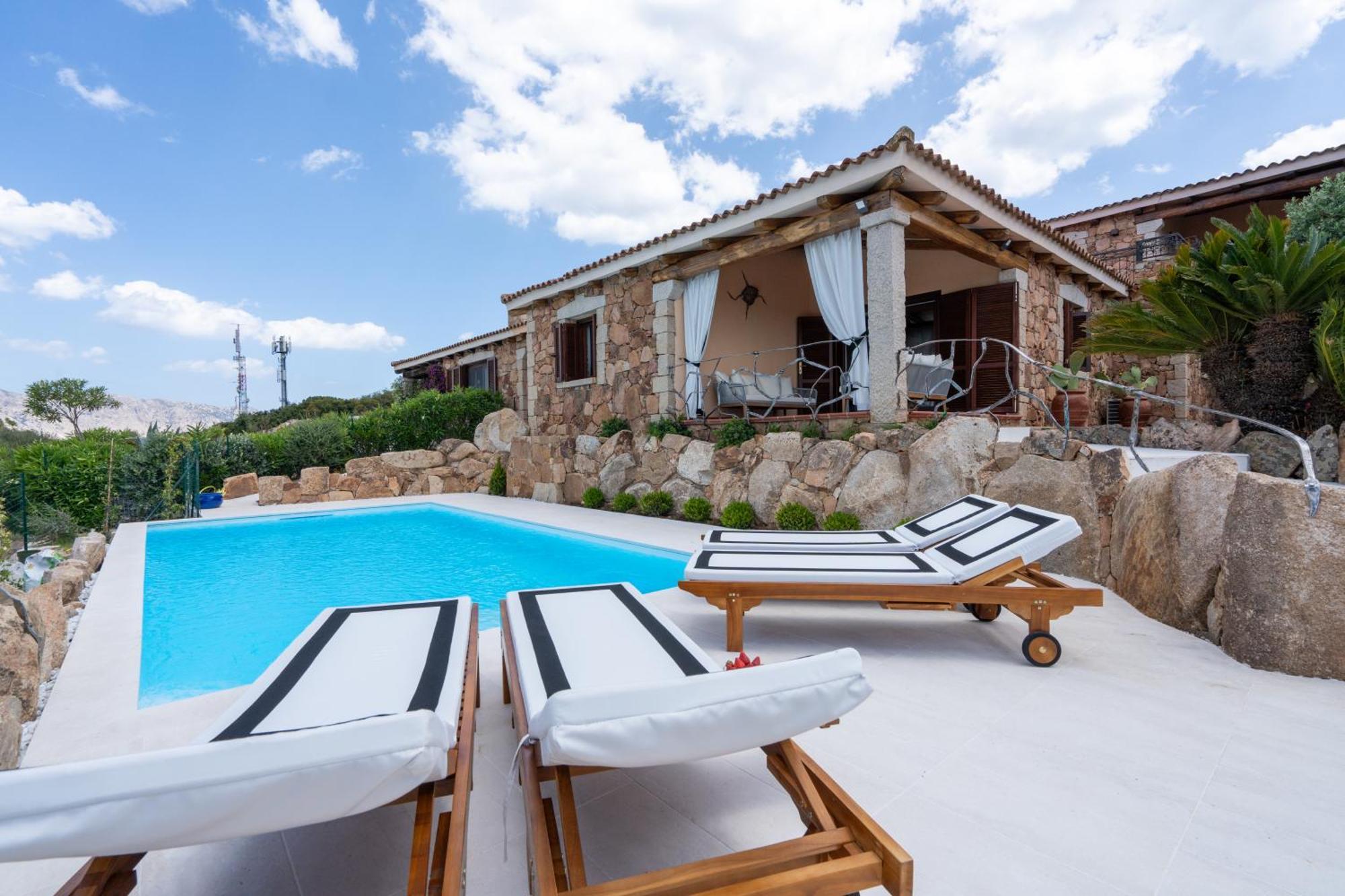 Villa Capo Coda Cavallo Piscina Privata San Teodoro  Exteriér fotografie